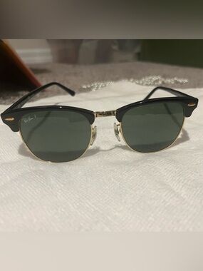 Classic RayBan Clubmaster Sunglasses in Black and Gold- Polarized